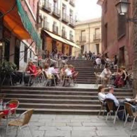 Apartamento Vip III En Madrid Centro Apartment Ngoại thất bức ảnh
