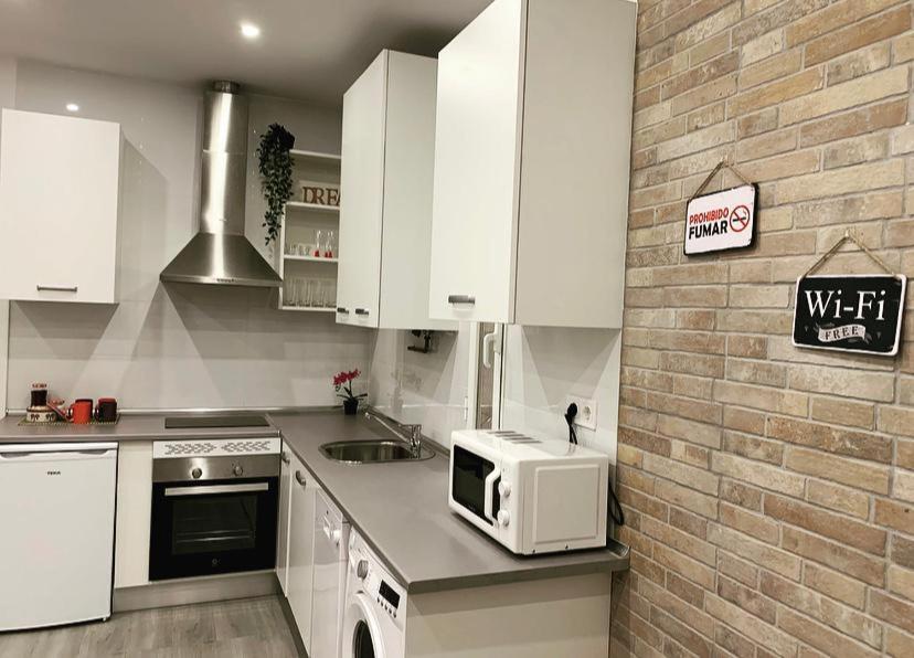 Apartamento Vip III En Madrid Centro Apartment Ngoại thất bức ảnh